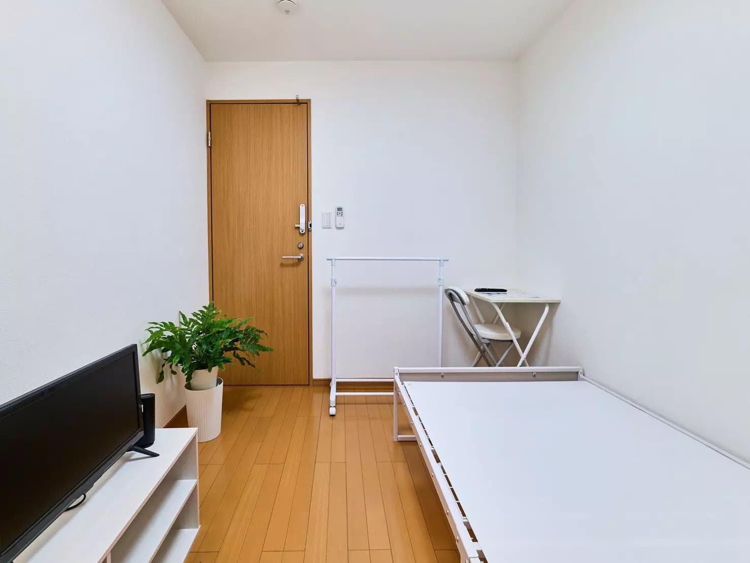 Room image 9