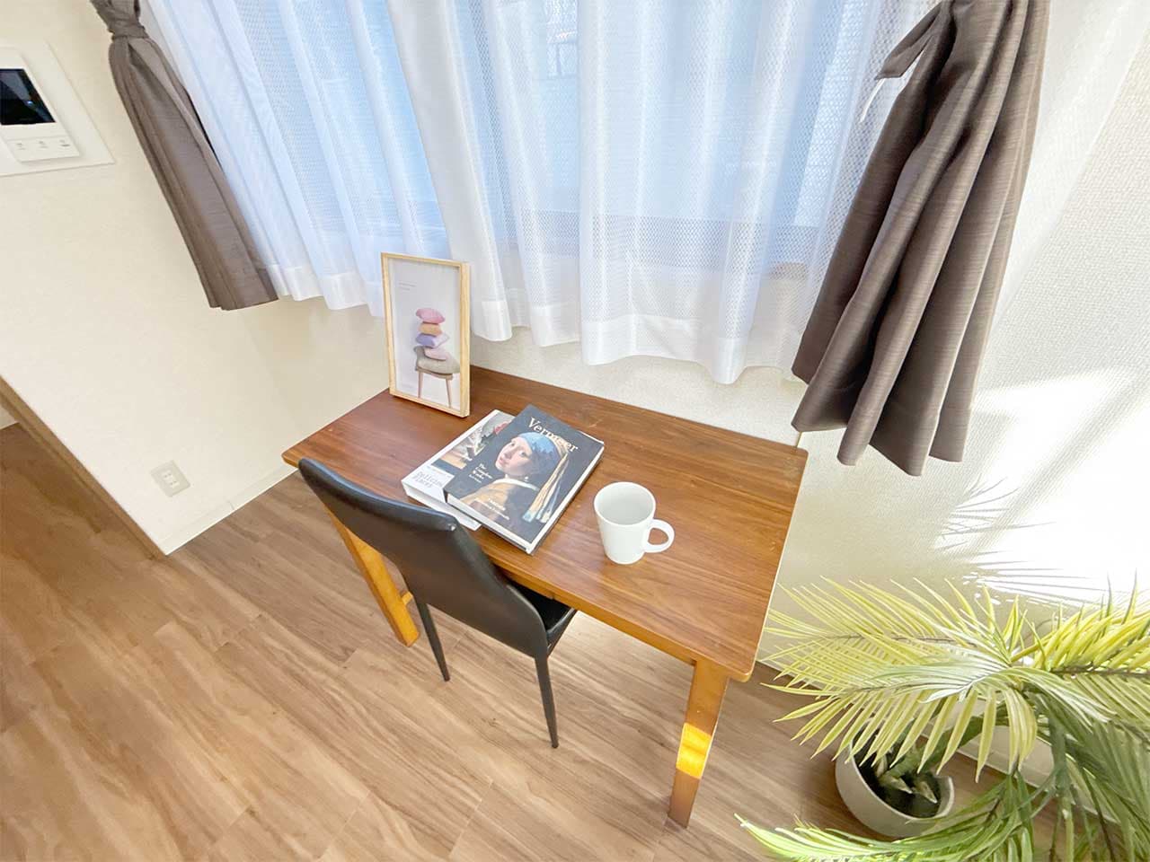 Room image 9