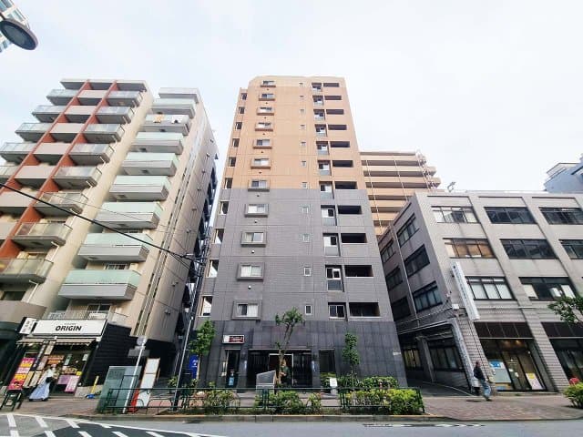 Main Image