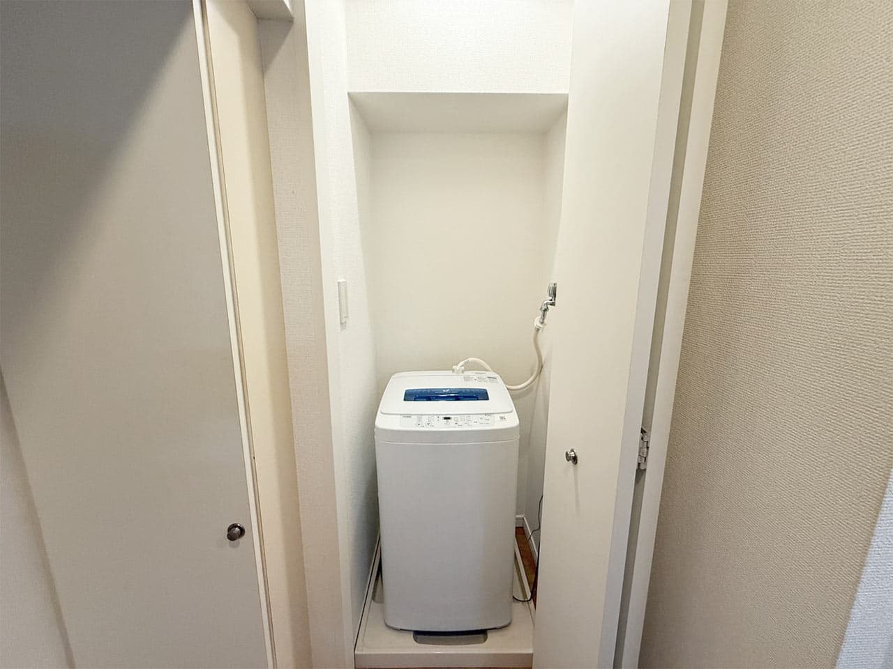 Room image 13