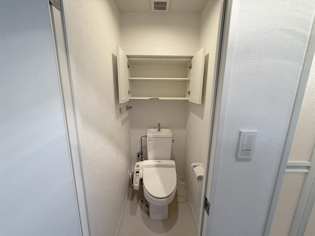 Room image 15