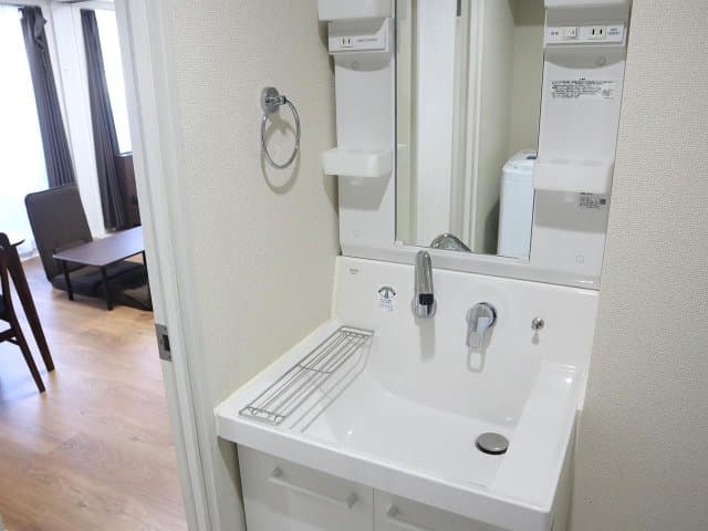 Room image 13