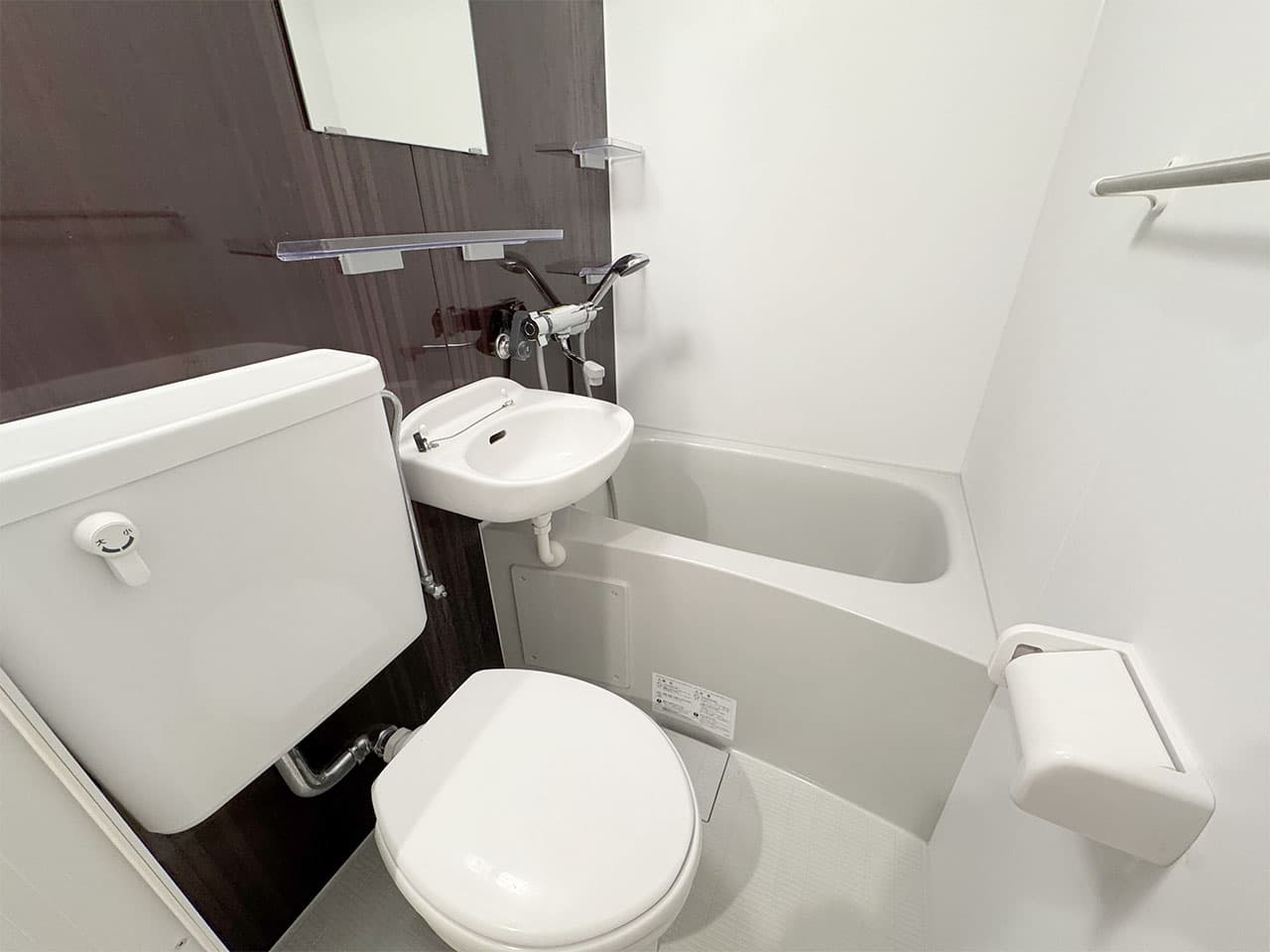 Room image 14
