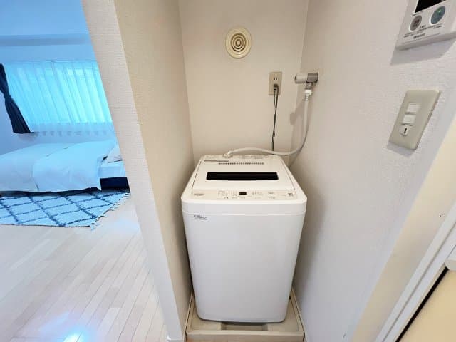 Room image 15