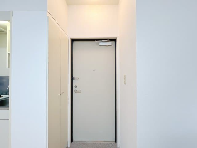 Room image 16