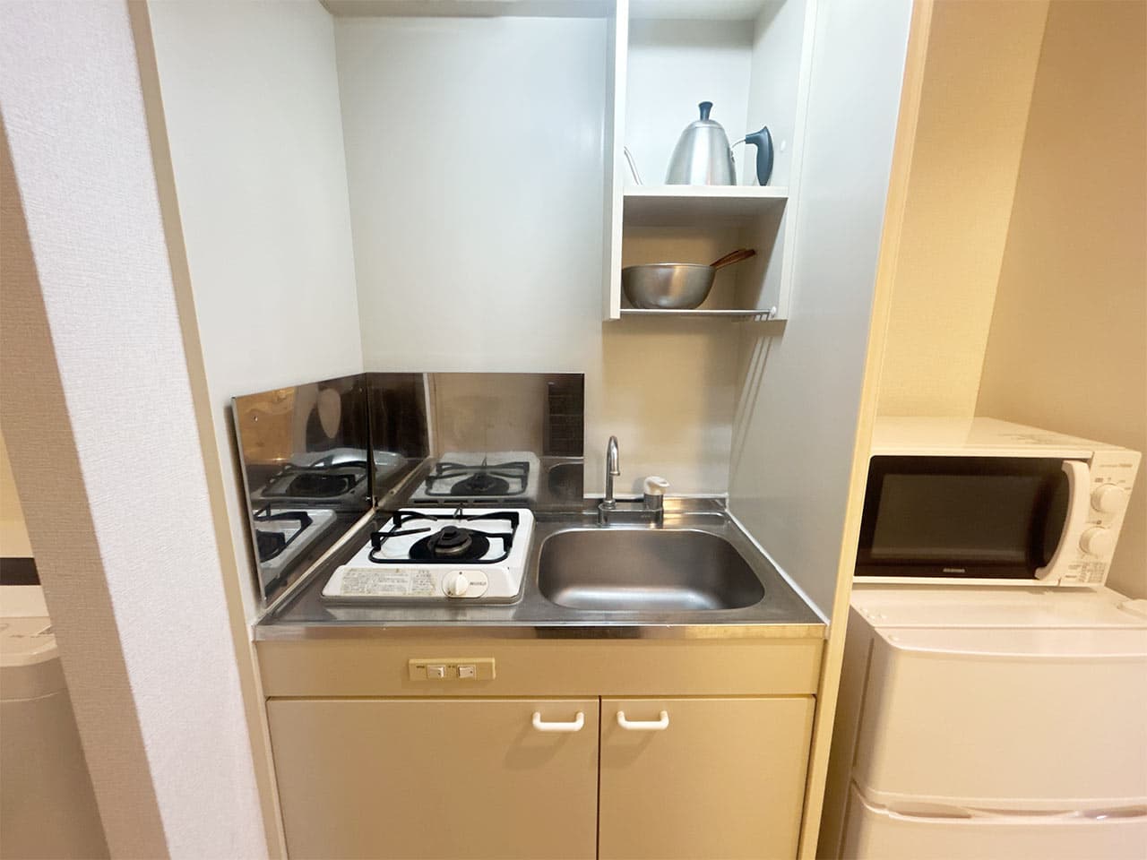 Room image 12