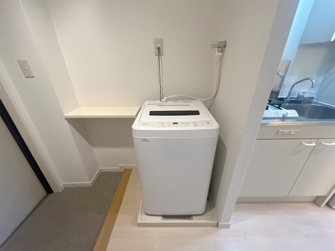 Room image 13