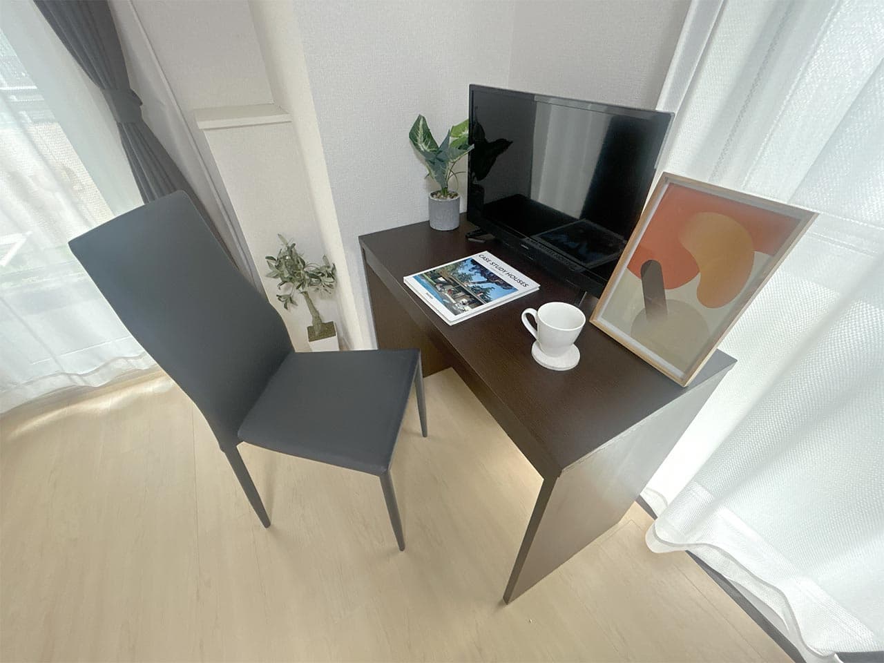 Room image 9