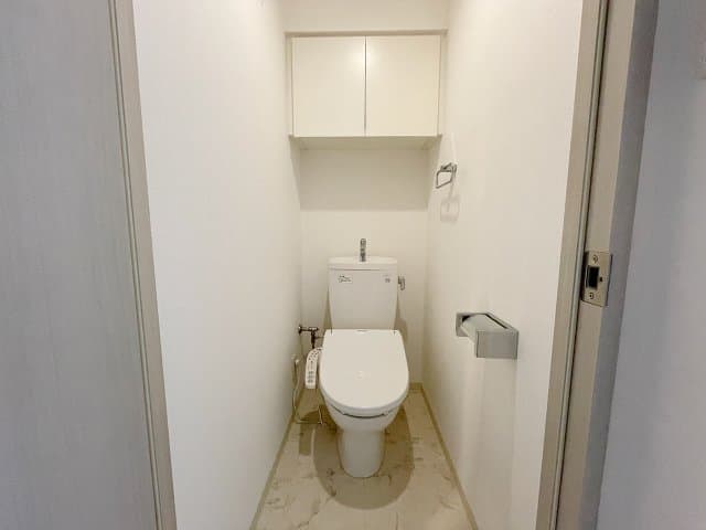 Room image 13