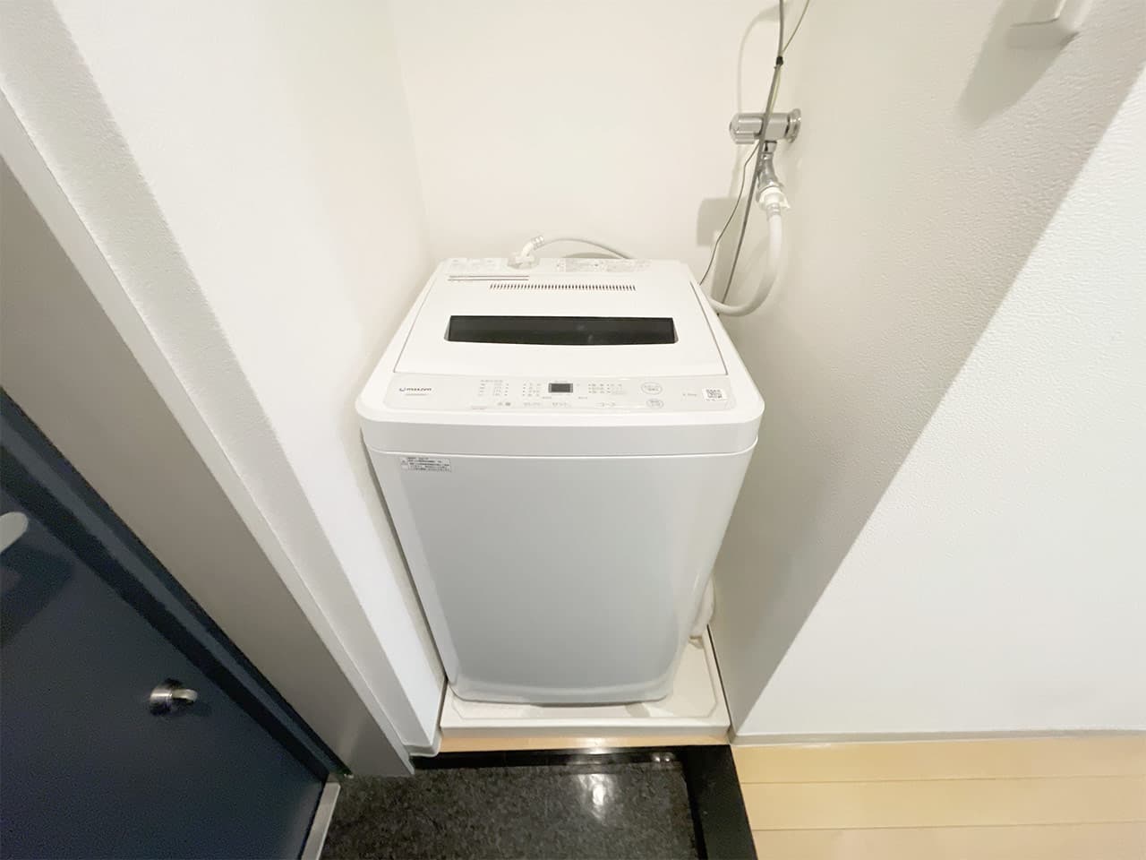 Room image 13