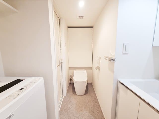 Room image 14