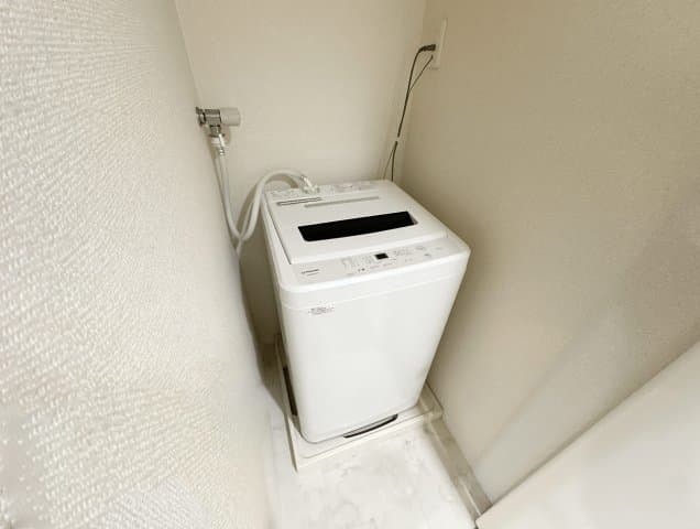Room image 16
