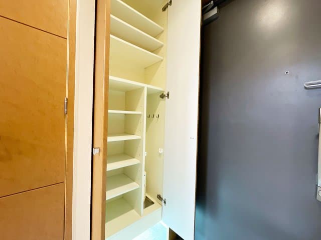Room image 14