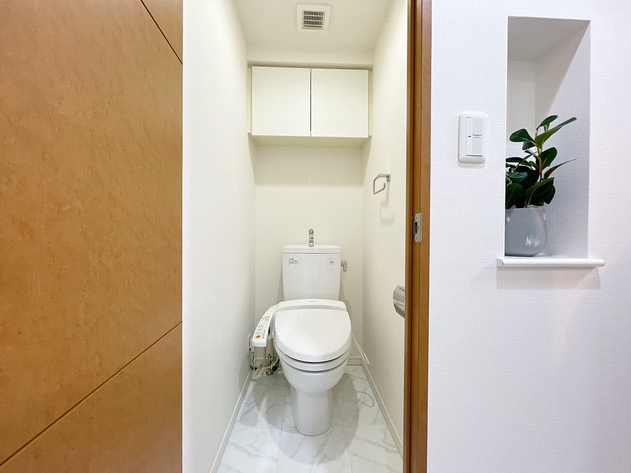 Room image 10