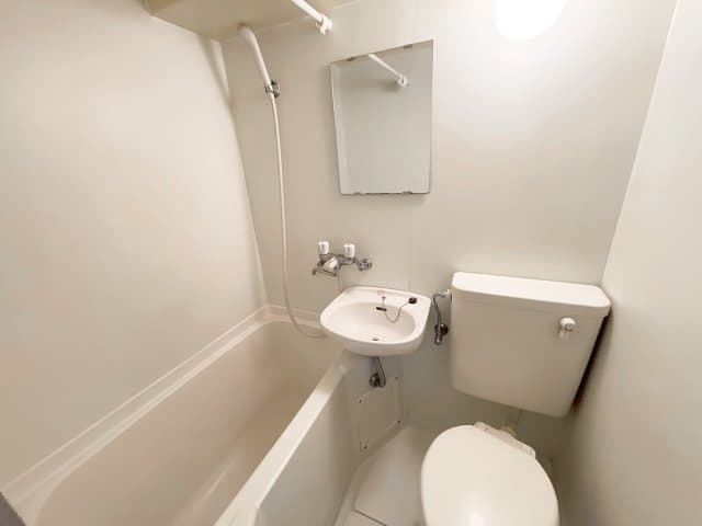Room image 13