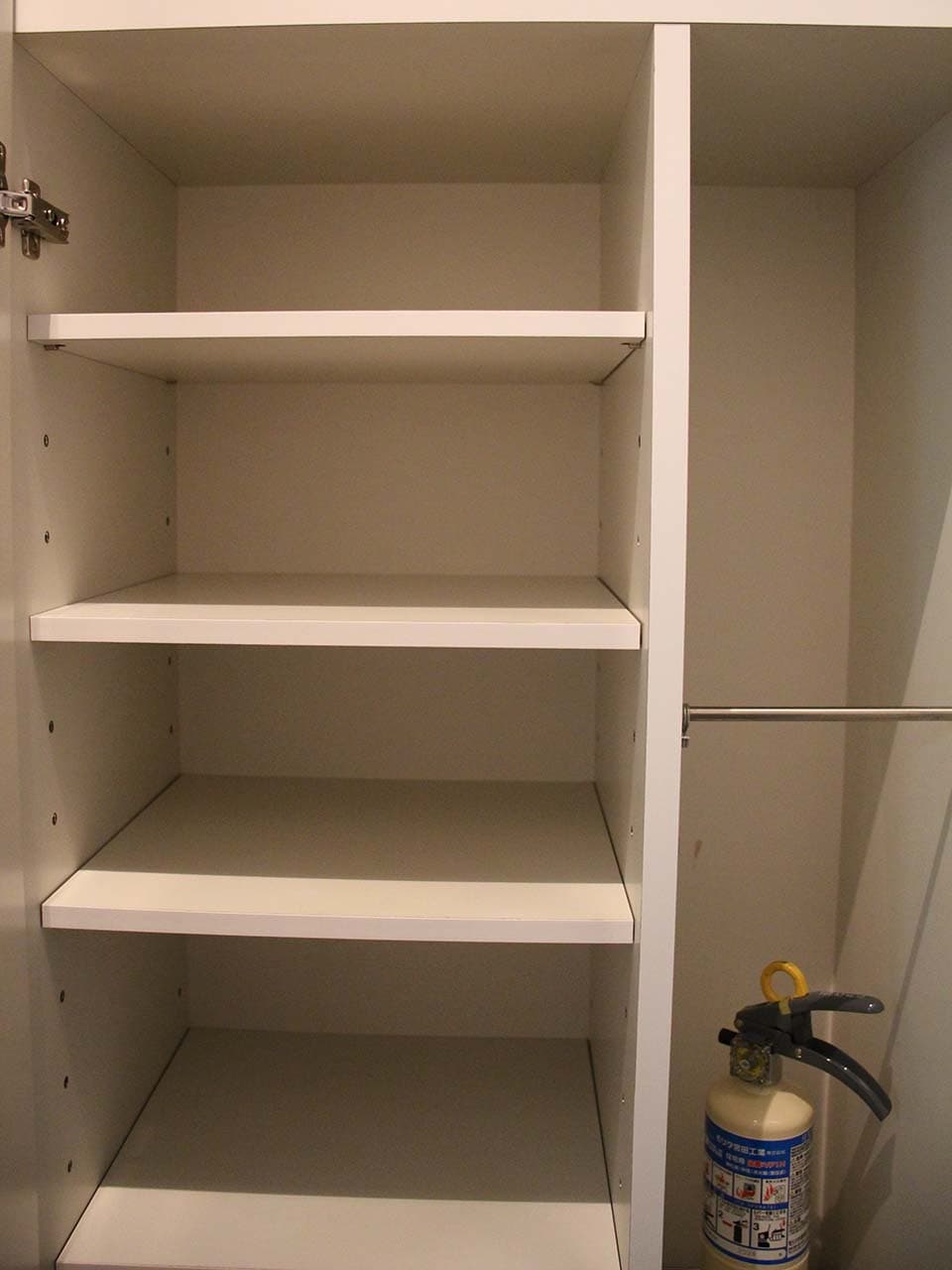 Room image 14