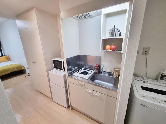 Room image 12