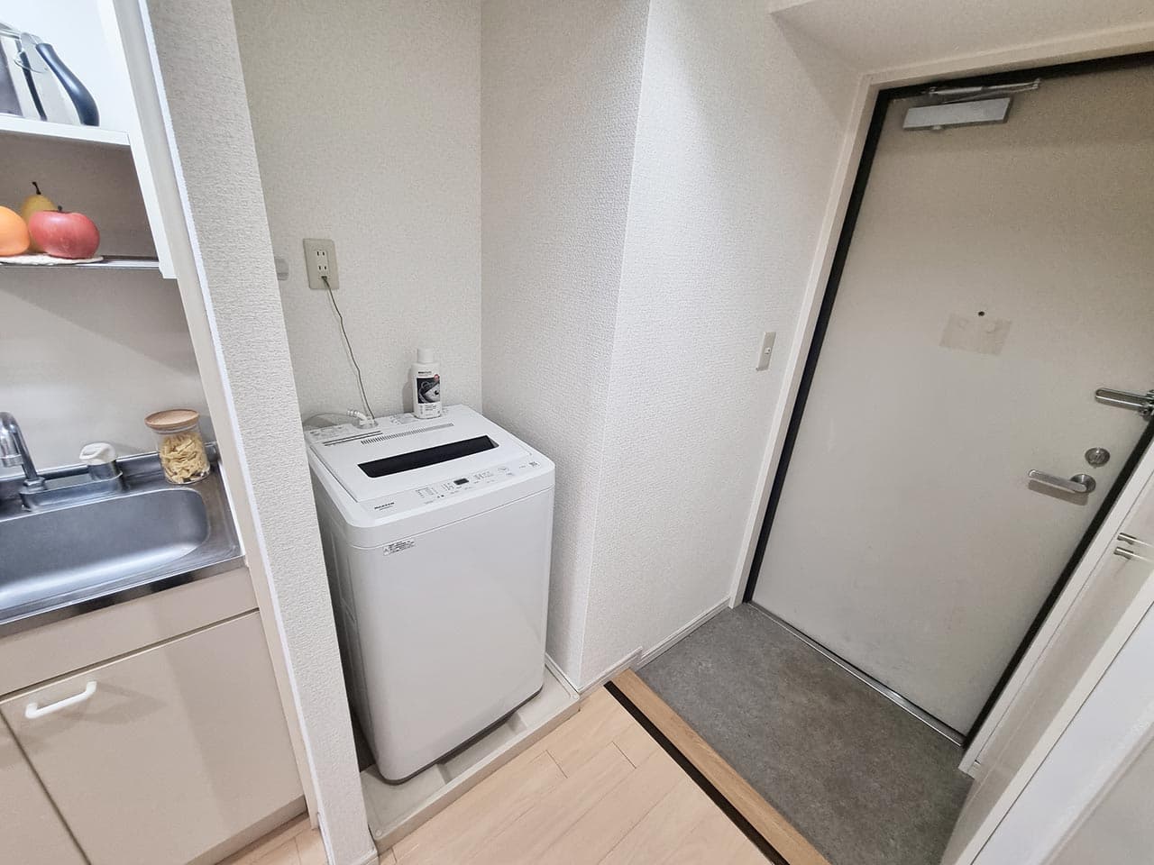 Room image 14
