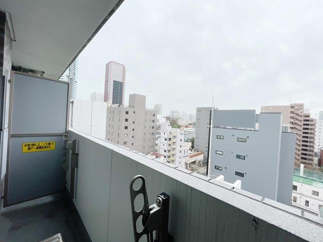 Room image 16