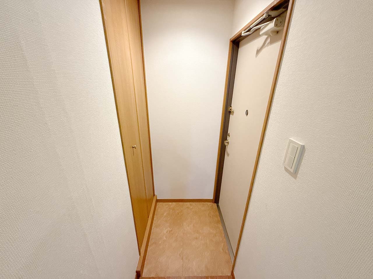 Room image 16