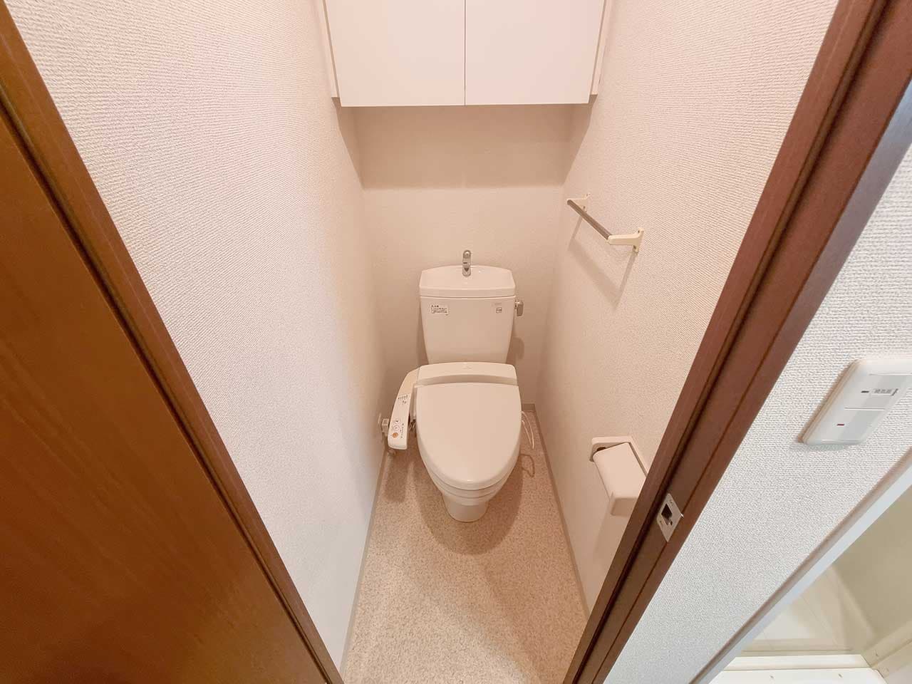 Room image 12