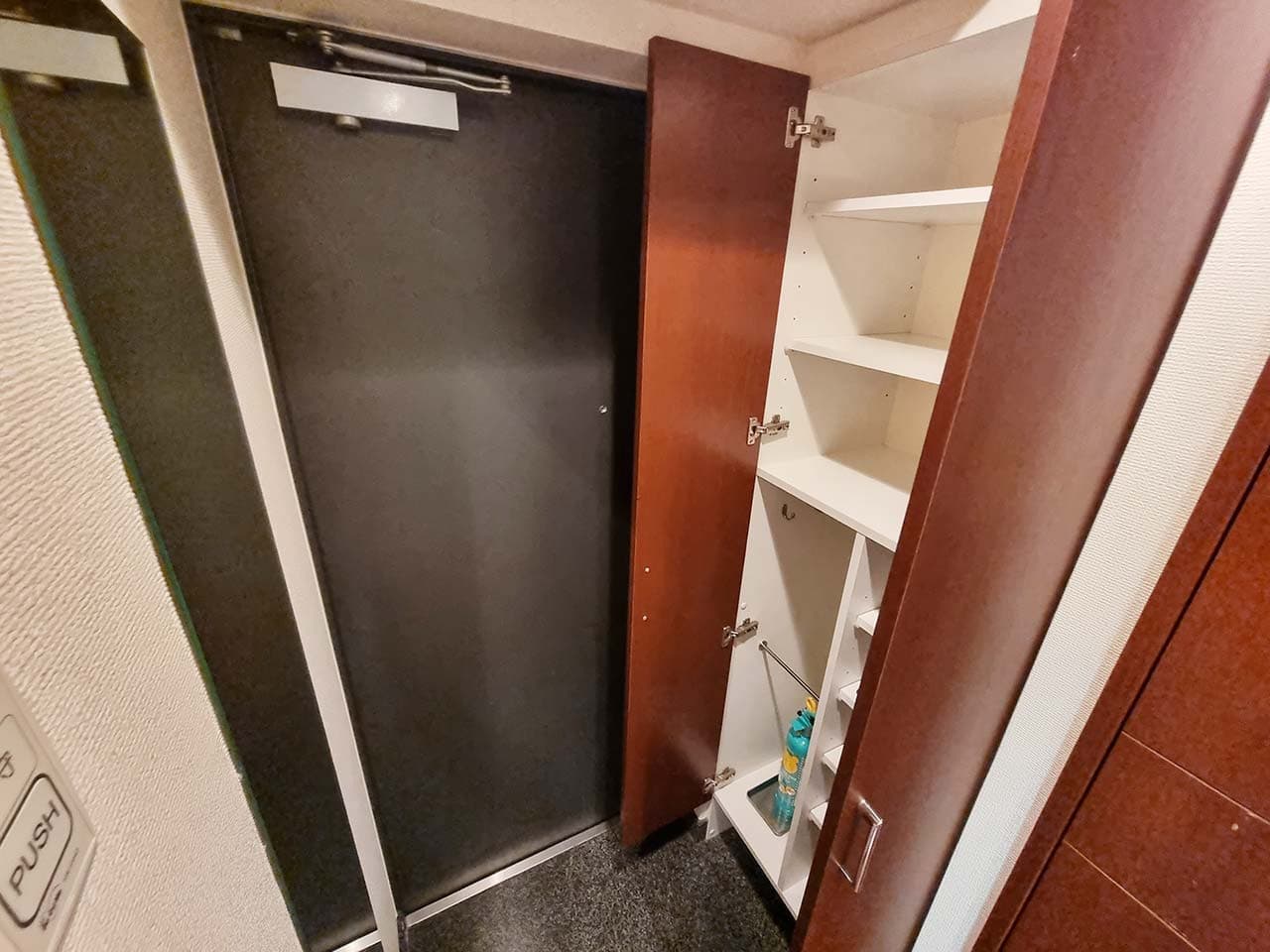 Room image 13