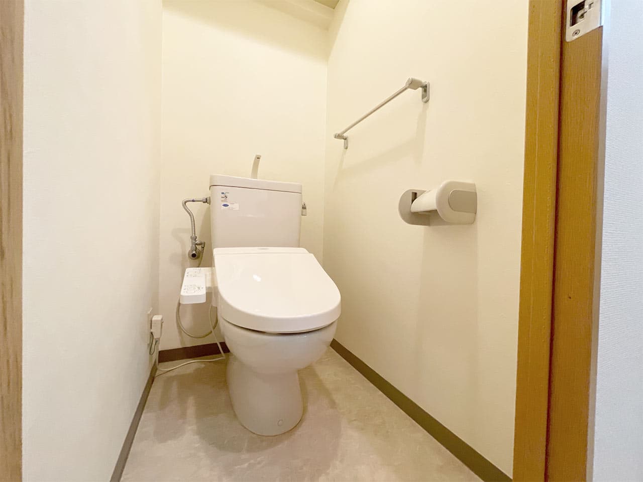 Room image 15