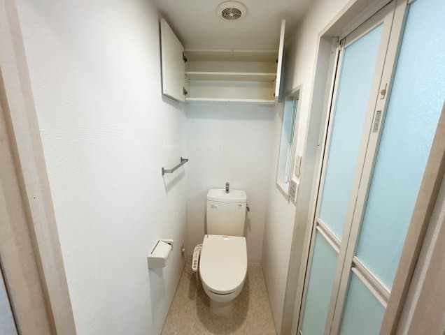 Room image 14