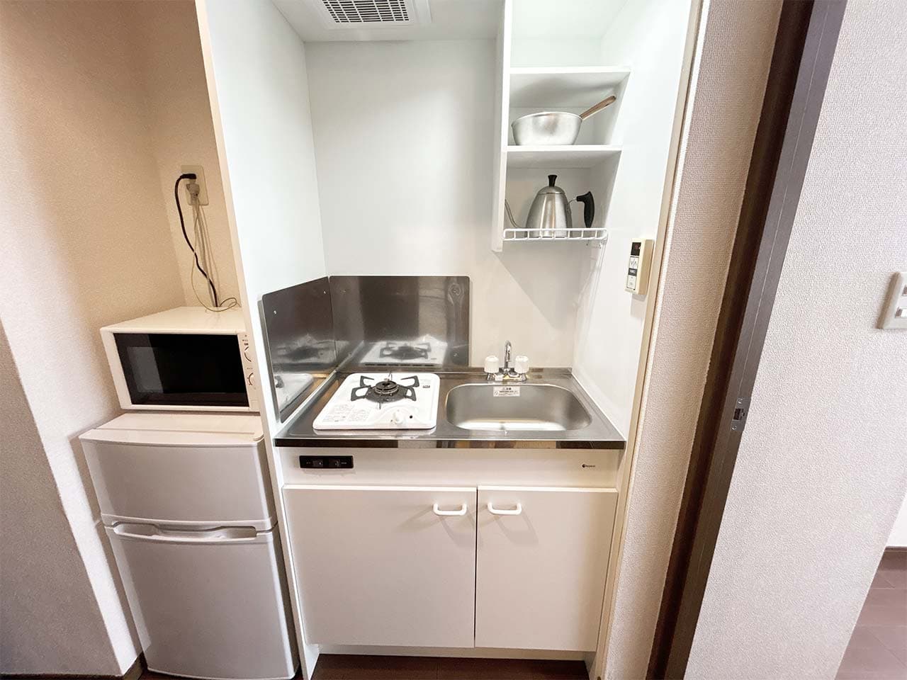 Room image 13