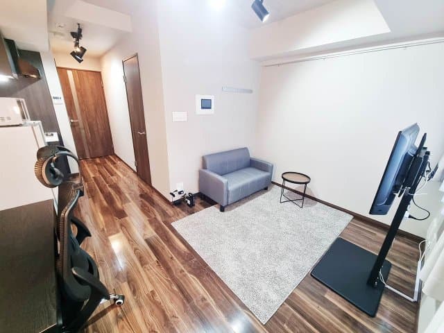 Room image 8