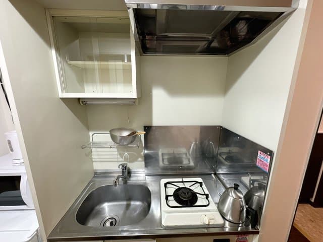 Room image 10