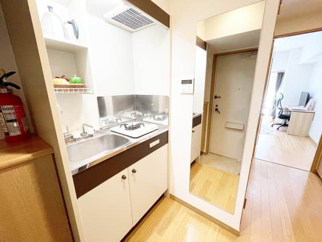 Room image 9
