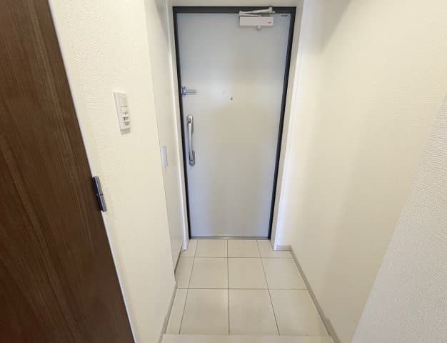 Room image 15
