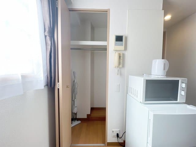 Room image 10