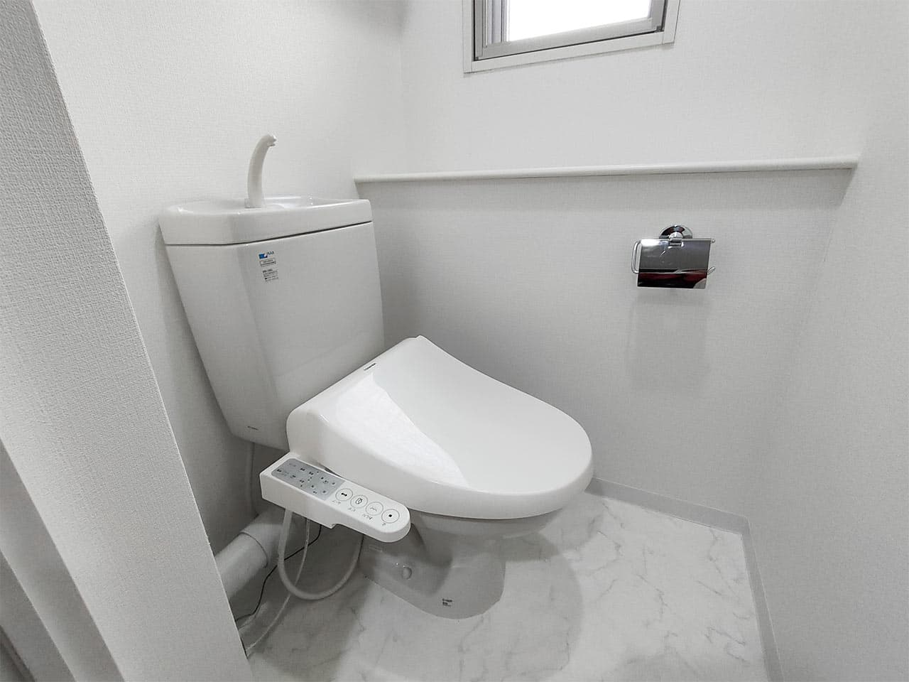 Room image 14