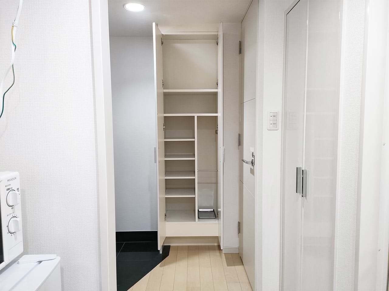 Room image 15