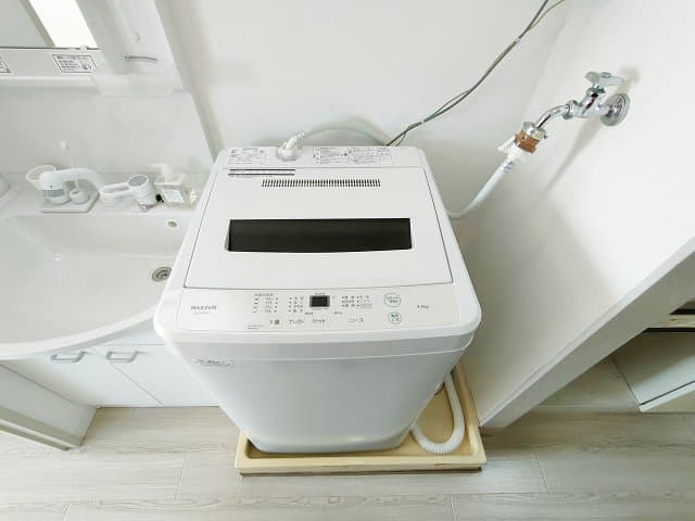 Room image 16