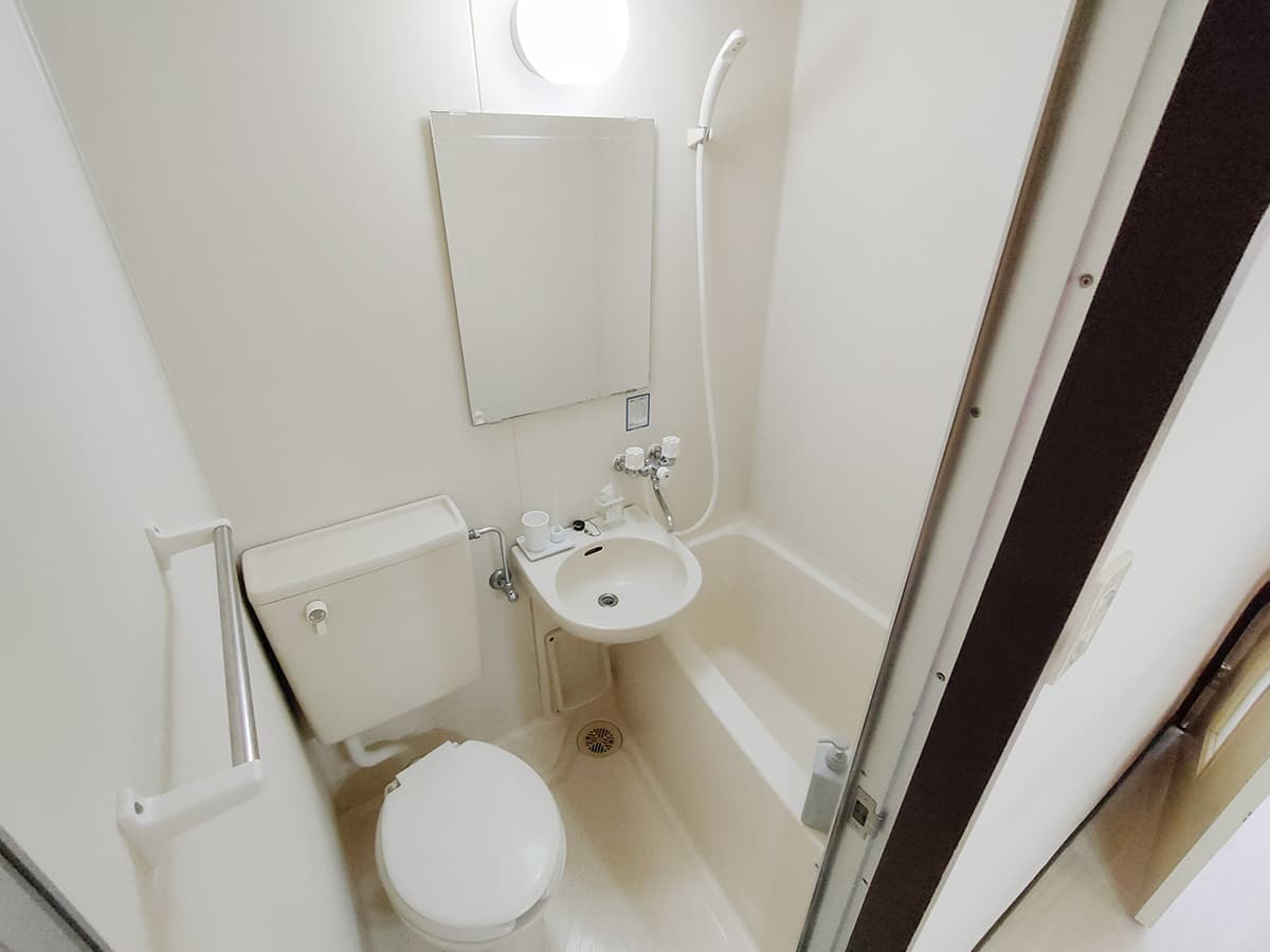 Room image 12