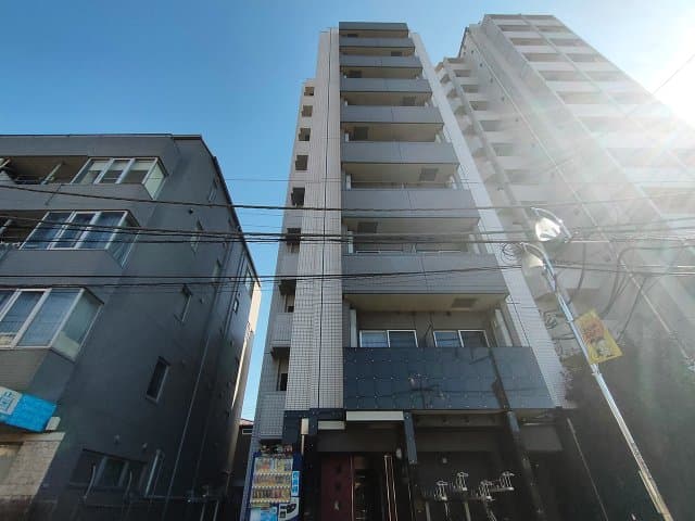 Main Image