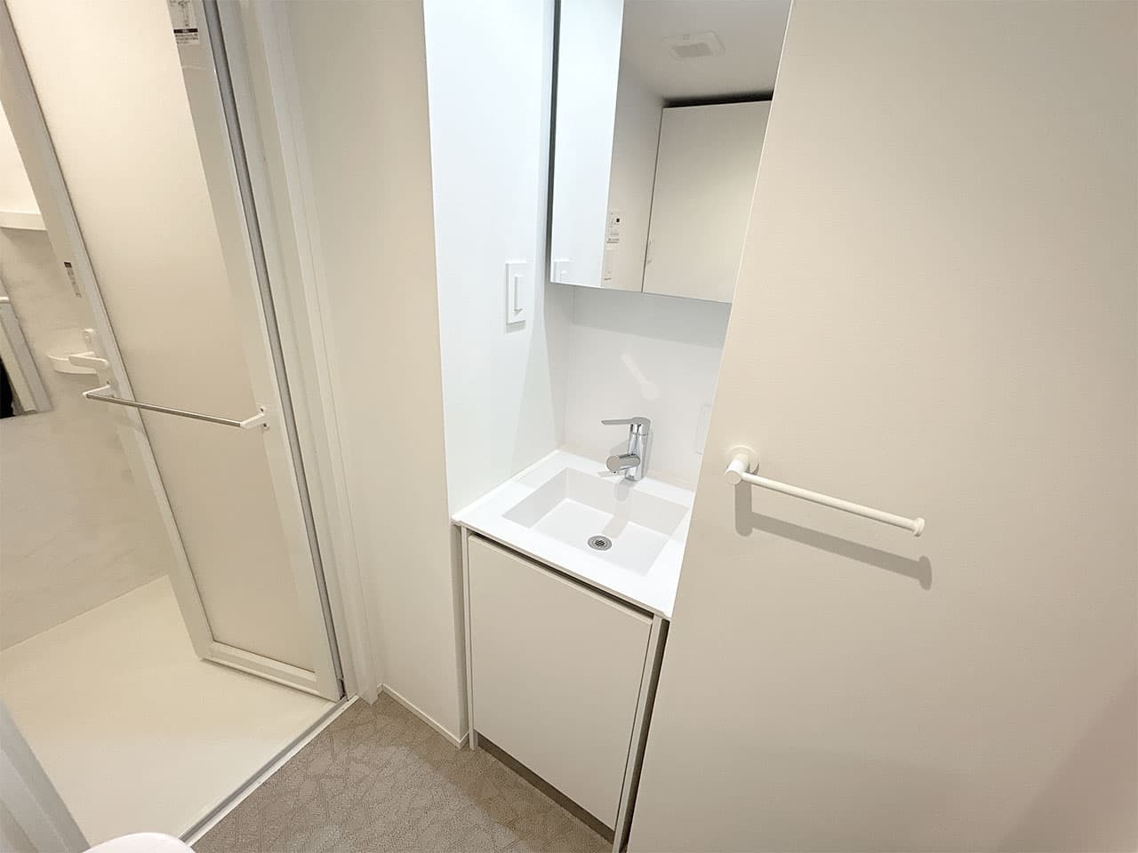 Room image 14