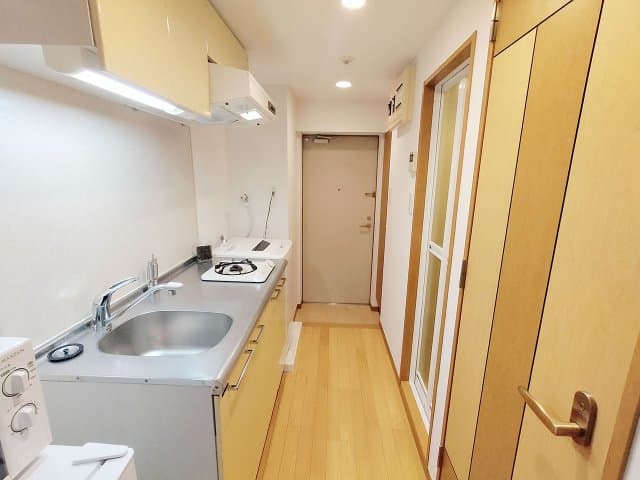 Room image 12