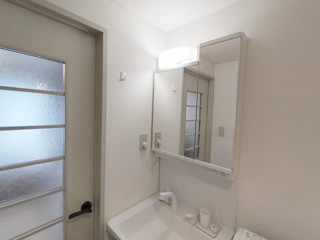 Room image 14