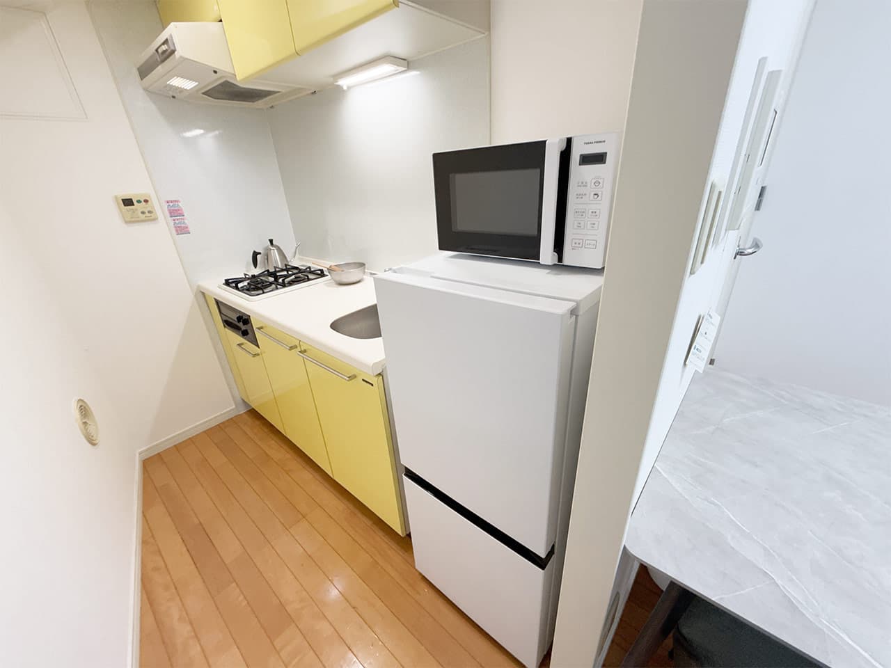 Room image 11