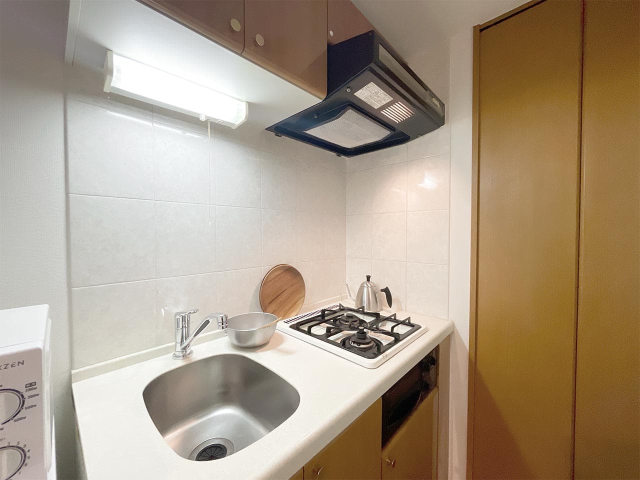 Room image 11