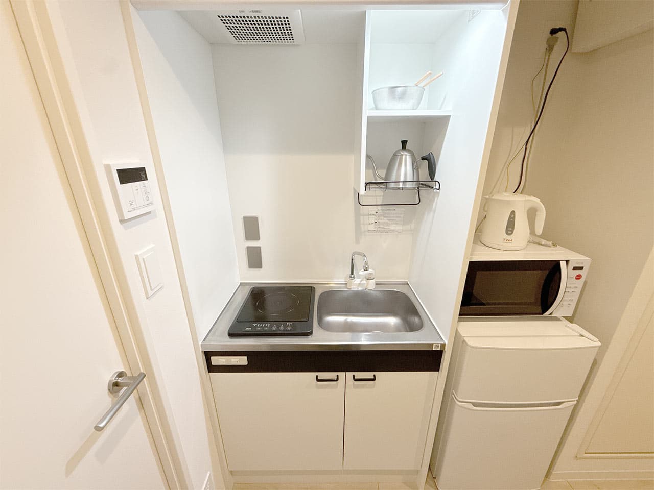 Room image 11