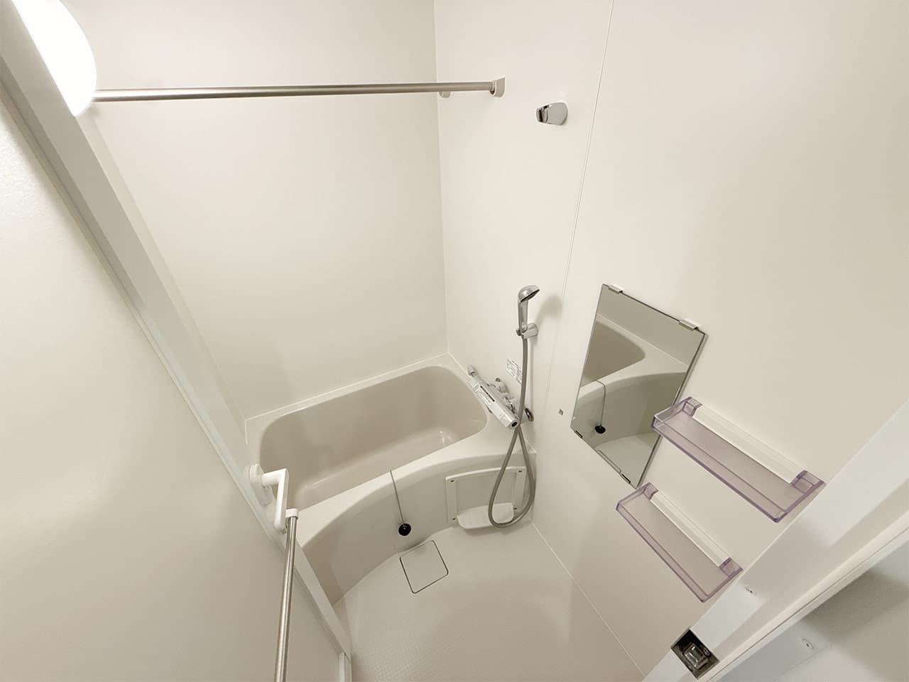 Room image 14