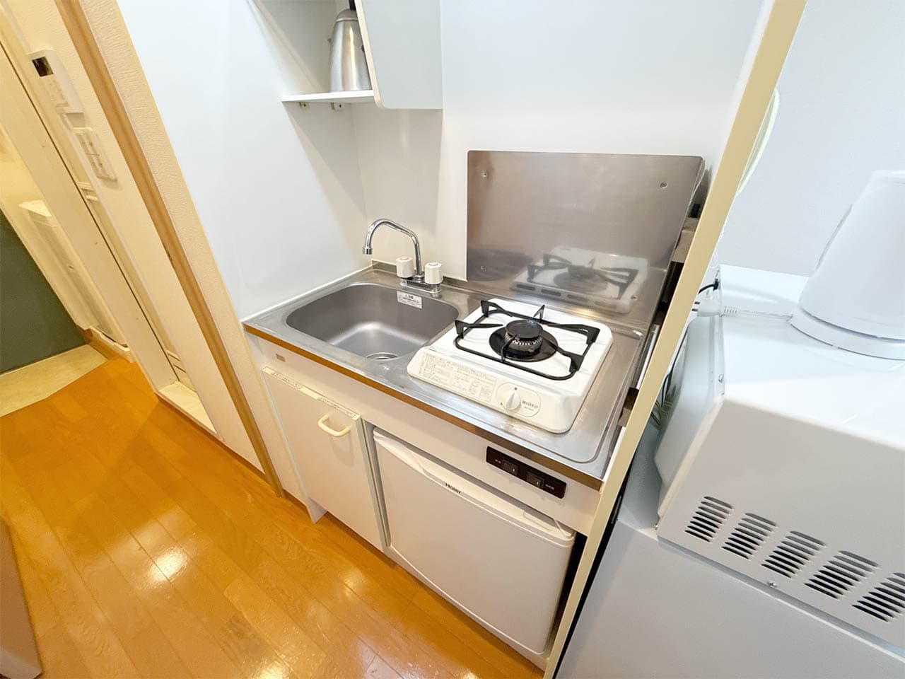 Room image 11