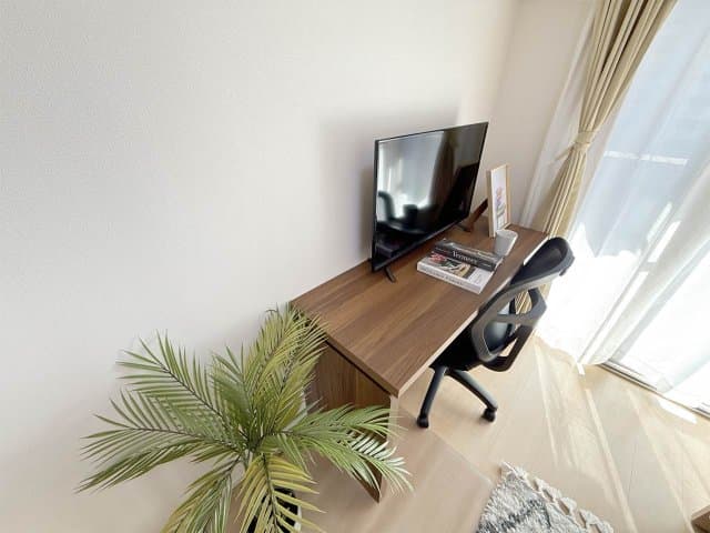 Room image 9