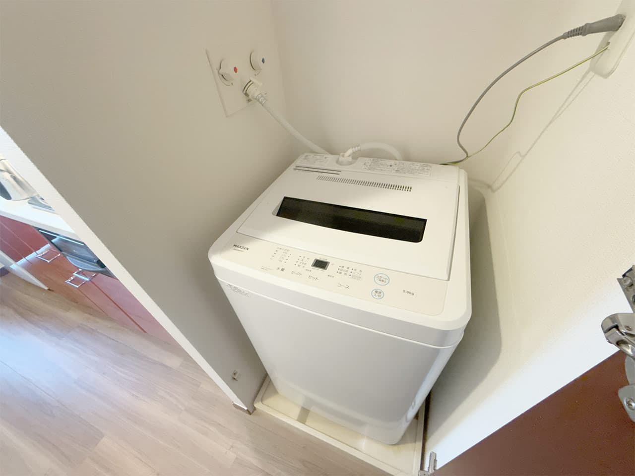 Room image 13