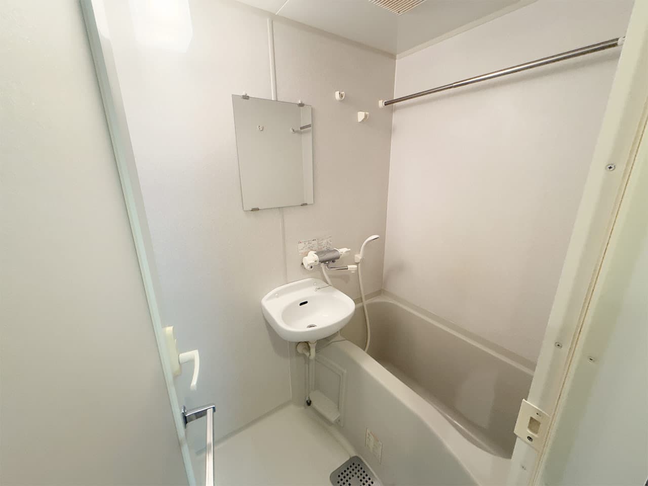 Room image 14